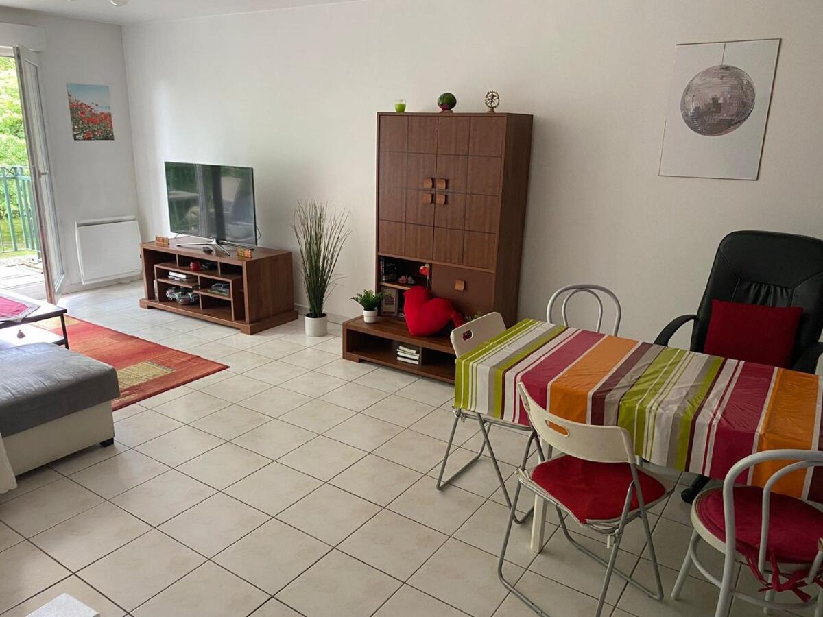 Appart'Hotel F3 Next To Paris & Disneyland Noisy-le-Grand Luaran gambar